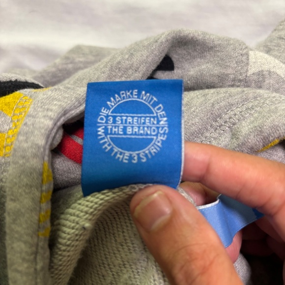 Used adidas hoodie in good condition - Picture 5 of 8